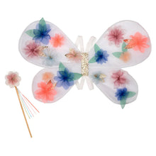 Load image into Gallery viewer, Flower Wings &amp; Wand
