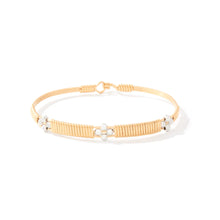 Load image into Gallery viewer, Timeless Beauty Bracelet
