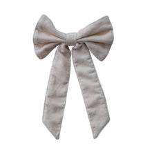 Load image into Gallery viewer, Cotton Velvet Clip-on Bow

