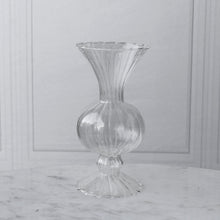 Load image into Gallery viewer, Cambridge Bud Vases
