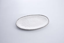 Load image into Gallery viewer, Pampa Bay Large Oval Platter
