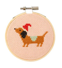 Load image into Gallery viewer, Cotton Clara Embroidery Hoop
